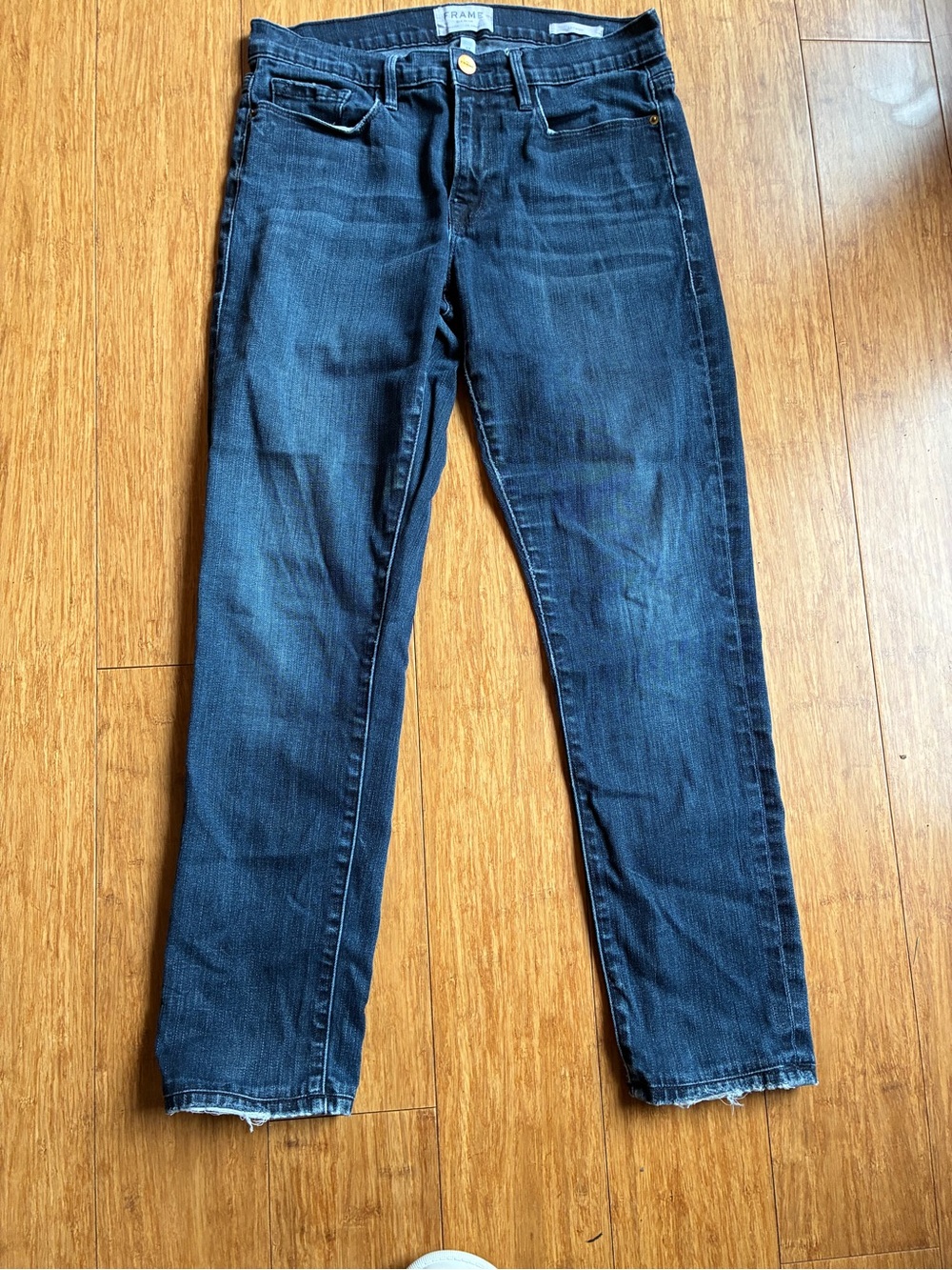 Frame Le Garçon straight leg jeans. Size 27